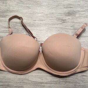 PINK Victoria's Secret Light Pink Bra